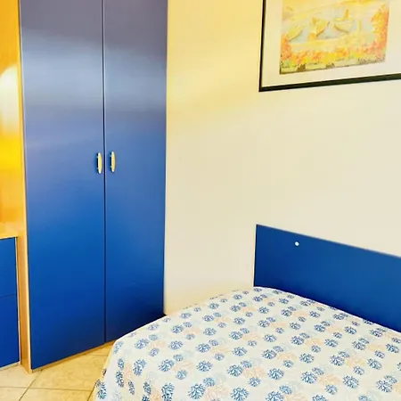 Lovely Flat With Garden 아파트