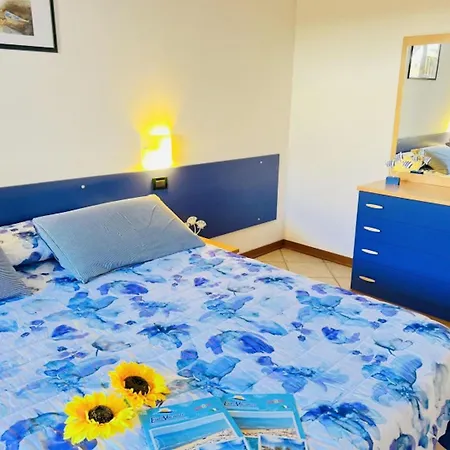 Lovely Flat With Garden 아파트